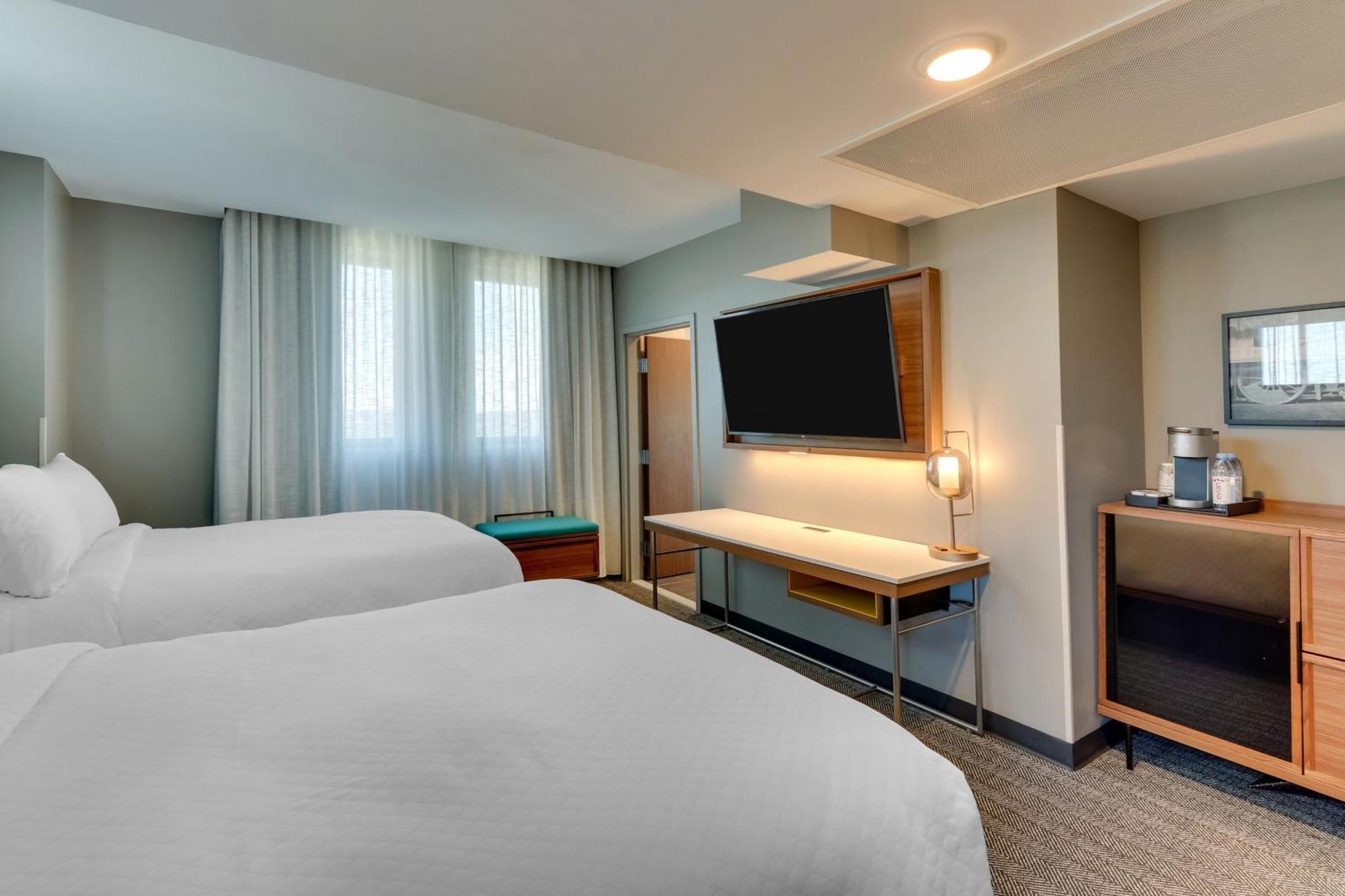 The Threefoot Hotel, Meridian, A Tribute Portfolio Hotel Extérieur photo